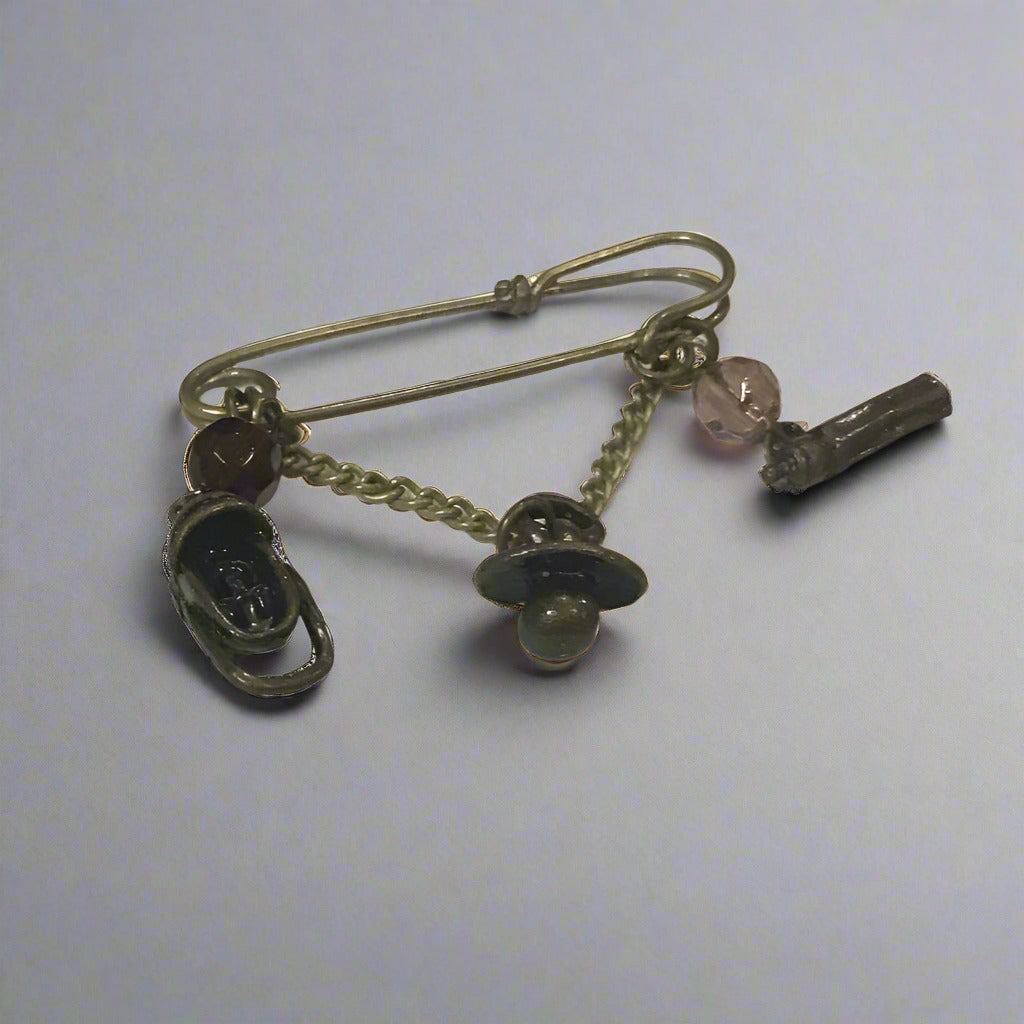 Newborn Party Metal Brooch - Antique Finish