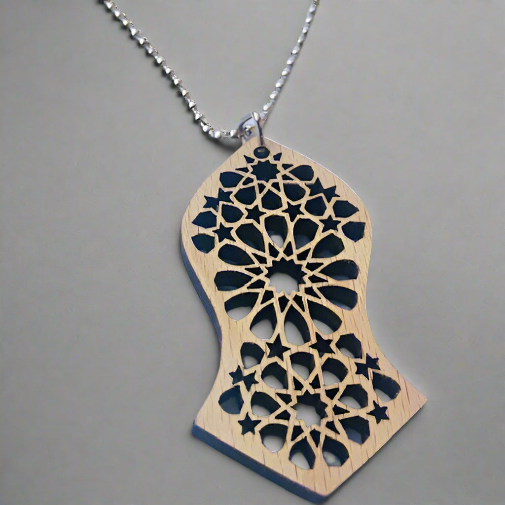 Na'lain Shaped Pendant for Muslims