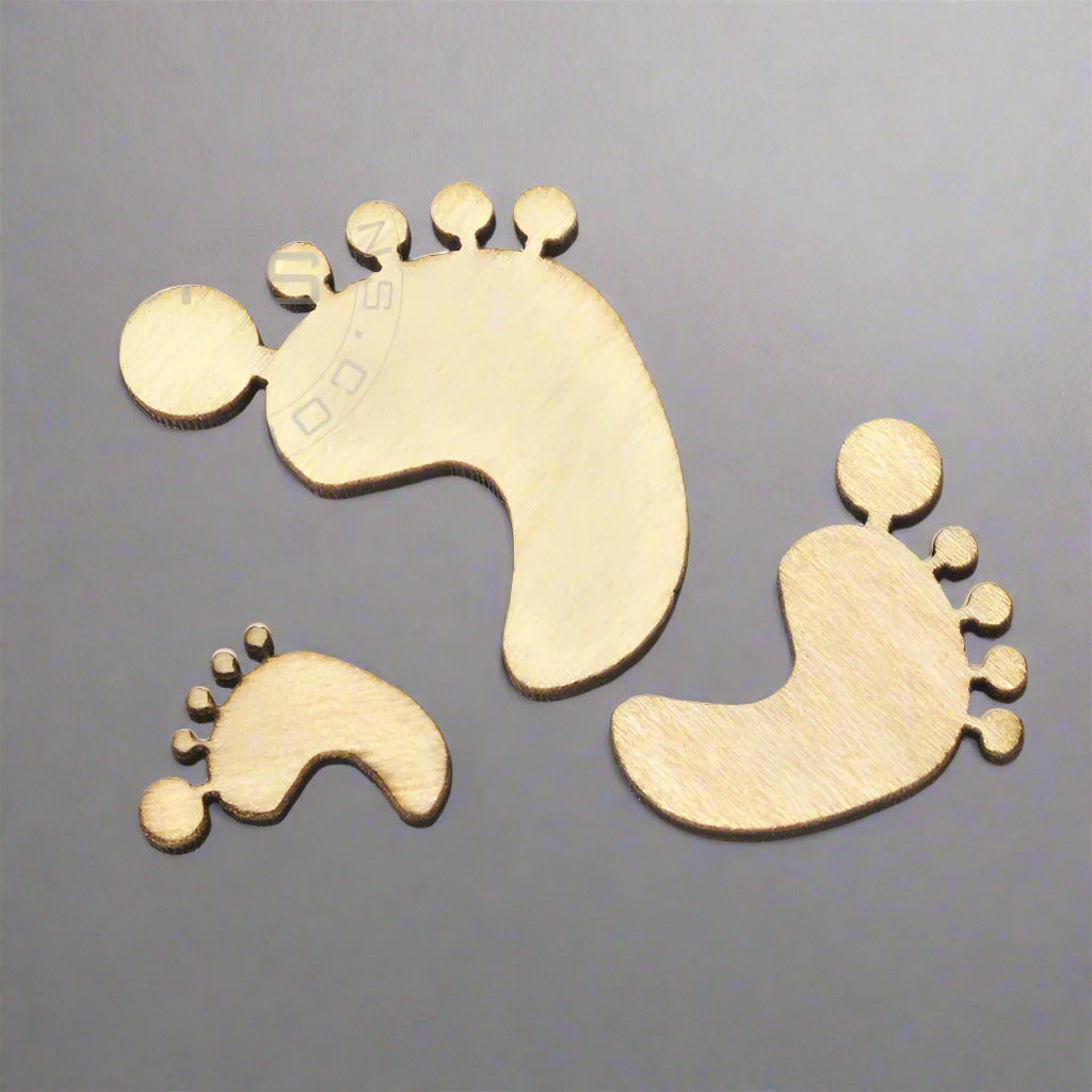 Laser Cut baby Feet-Assorted Sizes- Set of 3