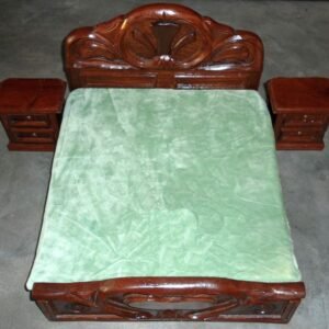 Luxury Solid Wood Miniature Bedroom Set – Hand-Finished Dollhouse Furniture Collection